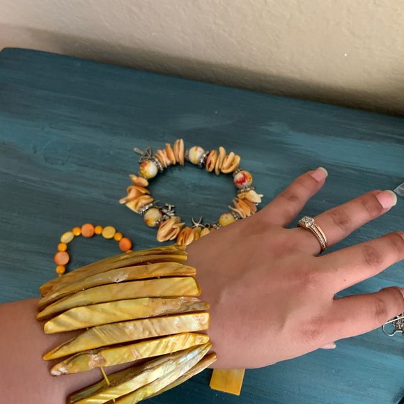 Orange Shell Jewelry - Picture 2 of 5